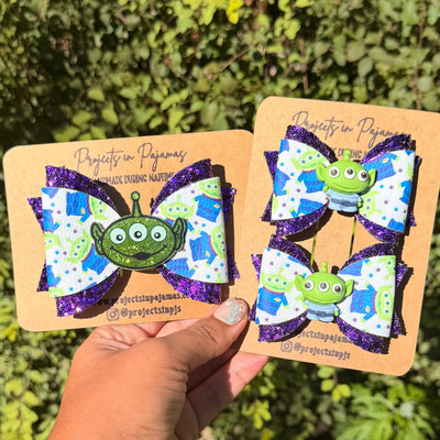 Toy Alien Purple Hair Bow